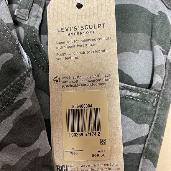 BNWT Levi’s 721 High Rise camouflage soft cotton 10/W30 - Picture 13 of 16
